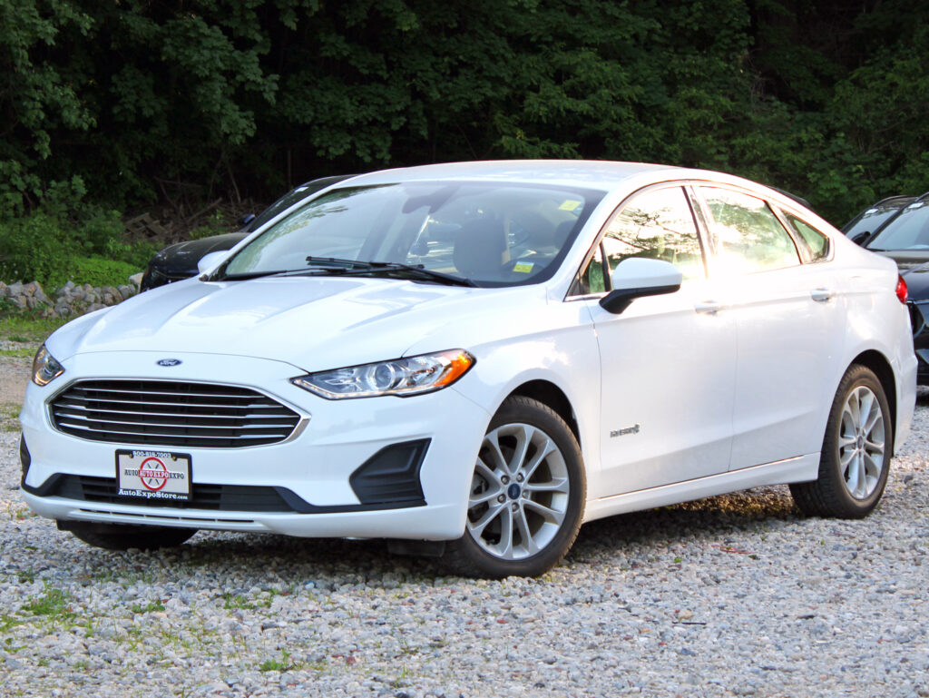 2019 Ford Fusion Hybrid SE